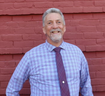 Dr. Randy Pierce headshot